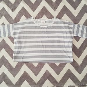Lularoe grey/white striped "Irma" Tunic
